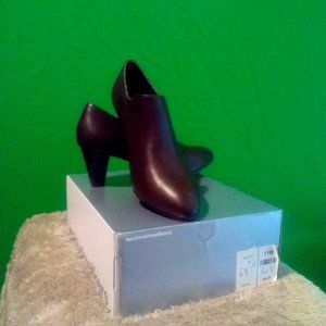 Cloudwalker Shelby zip Shootie Brown - Size 11W